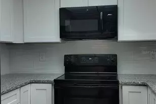 2480 Pelican Ct, Clearwater, FL 33762 - Photo 7