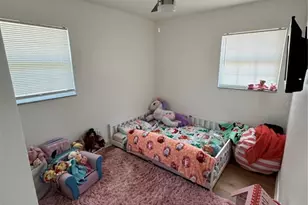 631 75th Ave N, Saint Petersburg, FL 33702 - Photo 5