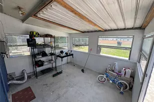 631 75th Ave N, Saint Petersburg, FL 33702 - Photo 9