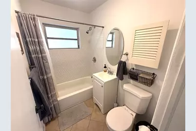 16603 Hanna Road, Lutz, FL 33549 - Photo 9