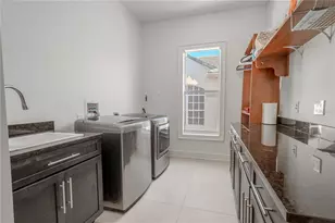 2711 W Trilby Ave, Tampa, FL 33611 - Photo 25
