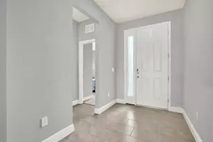 32332 Rosepine Blvd, Wesley Chapel, FL 33543 - Photo 9