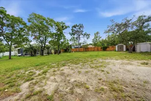 11312 Lark Sparrow Rd, Weeki Wachee, FL 34614 - Photo 43