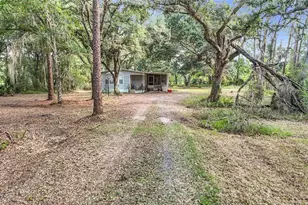 38625 County Line Rd, Zephyrhills, FL 33540 - Photo 3