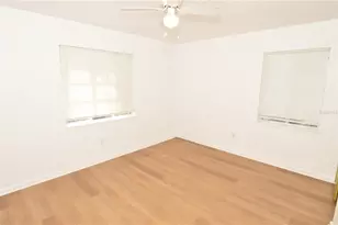 1108 Winchester Rd N, Saint Petersburg, FL 33710 - Photo 23