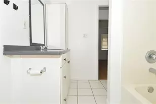 1108 Winchester Rd N, Saint Petersburg, FL 33710 - Photo 35