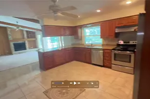 3126 Edgemoor Dr, Palm Harbor, FL 34685 - Photo 7