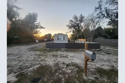 1333 Wilkinson Drive, Plant City, FL 33566 - Photo 5