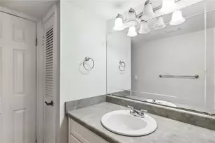 4609 W North B St, Tampa, FL 33609 - Photo 15