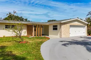4101 Shore Acres Blvd NE, Saint Petersburg, FL 33703 - Photo 1