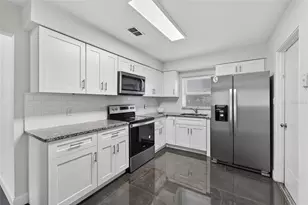 3009 E Fern St, Tampa, FL 33610 - Photo 11