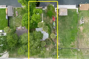 5323 Circle Dr, Weeki Wachee, FL 34607 - Photo 9