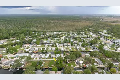 5323 Circle Drive, Weeki Wachee, FL 34607 - Photo 25