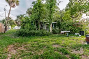5323 Circle Dr, Weeki Wachee, FL 34607 - Photo 57