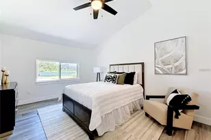 2335 Murilla Way S, Saint Petersburg, FL 33712 - Photo 15