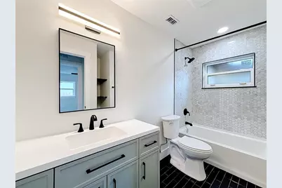 2335 Murilla Way S, Saint Petersburg, FL 33712 - Photo 25