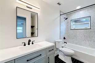 2335 Murilla Way S, Saint Petersburg, FL 33712 - Photo 25