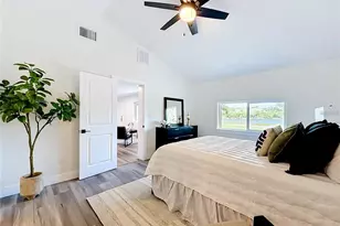2335 Murilla Way S, Saint Petersburg, FL 33712 - Photo 17
