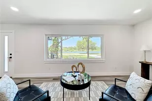 2335 Murilla Way S, Saint Petersburg, FL 33712 - Photo 5