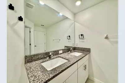 4429 Tuscan Loon Drive, Tampa, FL 33619 - Photo 33