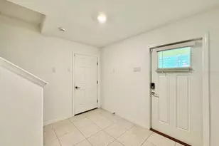 4429 Tuscan Loon Dr, Tampa, FL 33619 - Photo 3