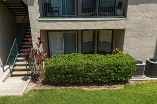 18108 Peregrines Perch Pl, Lutz, FL 33558 - Photo 27