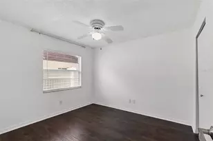 1358 Foxboro Dr, Brandon, FL 33511 - Photo 27