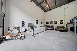 6500 Motor Enclave Wy, Tampa, FL 33610 - Photo 5