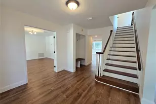 300 Cypress Creek Cir, Oldsmar, FL 34677 - Photo 5