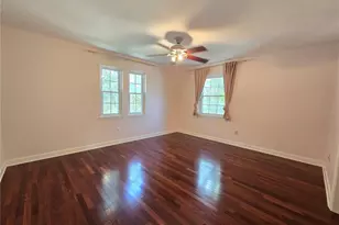 300 Cypress Creek Cir, Oldsmar, FL 34677 - Photo 17