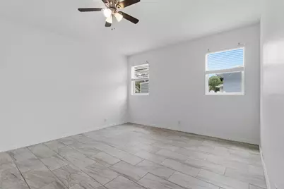 3702 Wiggins Leaf Street, Tampa, FL 33619 - Photo 11