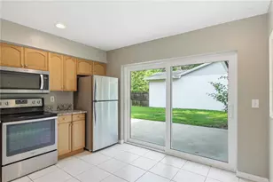 2914 Cypress Green Dr, Palm Harbor, FL 34684 - Photo 11