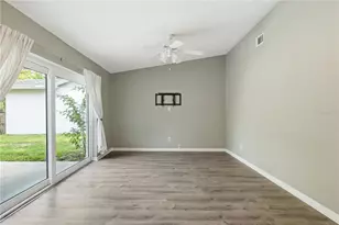 2914 Cypress Green Dr, Palm Harbor, FL 34684 - Photo 7