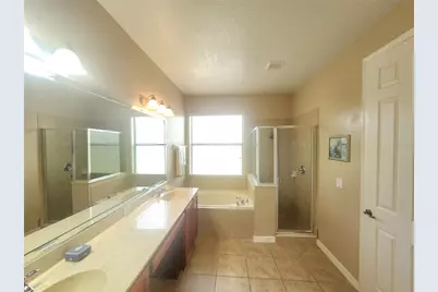 4061 Asheville Lane, Saint Cloud, FL 34772 - Photo 17