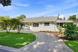 695 41st St N, Saint Petersburg, FL 33713 - Photo 7
