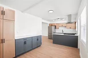 695 41st St N, Saint Petersburg, FL 33713 - Photo 13
