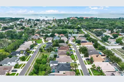 4878 W Breeze Circle, Palm Harbor, FL 34683 - Photo 33