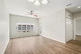 2586 Grand Central Pkwy, Orlando, FL 32839 - Photo 3