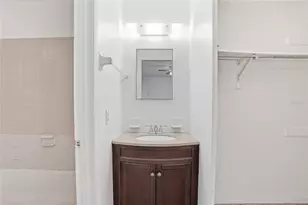 109 S Lauber Way, Tampa, FL 33609 - Photo 21