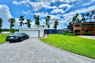 18200 Cypress Cove Ln, Lutz, FL 33549 - Photo 3