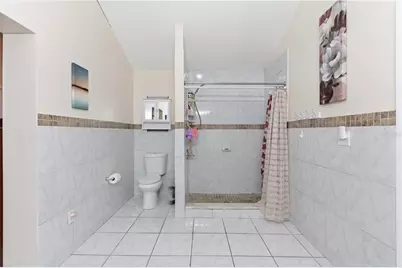 4914 Holiday Drive, Tampa, FL 33615 - Photo 25