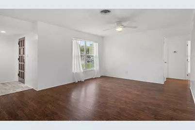 2037 67th Avenue S, Saint Petersburg, FL 33712 - Photo 7