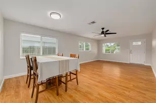 5621 16th Ave N, Saint Petersburg, FL 33710 - Photo 5