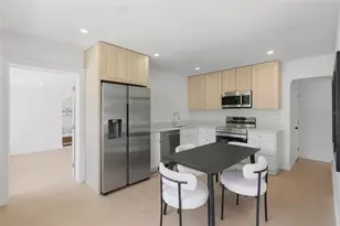 3600 1st Ave S, Saint Petersburg, FL 33711 - Photo 11