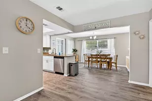 3009 22nd Ave W, Bradenton, FL 34205 - Photo 13