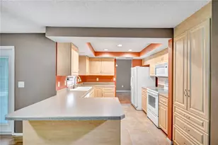 706 Sweetbriar Dr, Oldsmar, FL 34677 - Photo 21
