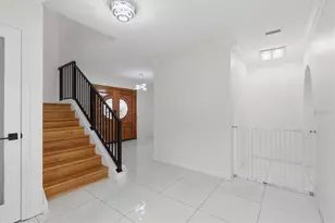6611 N Hale Ave, Tampa, FL 33614 - Photo 11