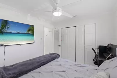 6611 N Hale Avenue, Tampa, FL 33614 - Photo 37