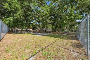 2886 Whitney Rd, Clearwater, FL 33760 - Photo 37