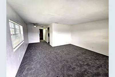 5924 5th Avenue N #7, Saint Petersburg, FL 33710 - Photo 3